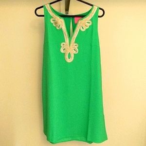 NWT Cherlyn Soft Shift - 4 - Myrtle Green